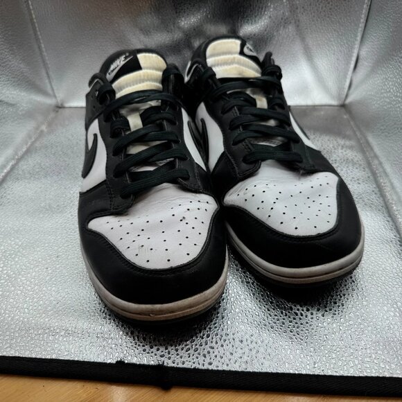 Size 11 Nike Panda Dunk Low Mens Black White Low Top Sneakers DD1391-100 - Picture 3 of 10